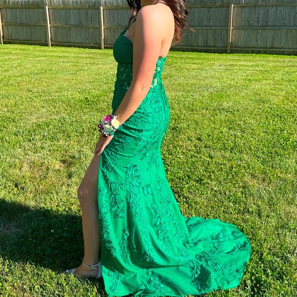 Sherri Hill Green Prom Dress Size 6
